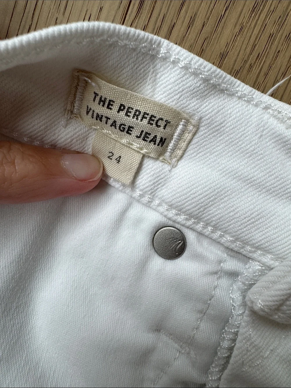 Madewell The Perfect Vintage Jean White High Rise Tapered Size 24